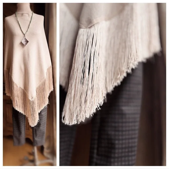 Free People Fringy Poncho S NWT Tan CreamLuxe Boho Winter Layer